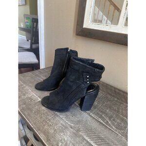 Dolce Vita Ankle Boots Booties Shoes Womens Size 6 Black Leather Zip Up